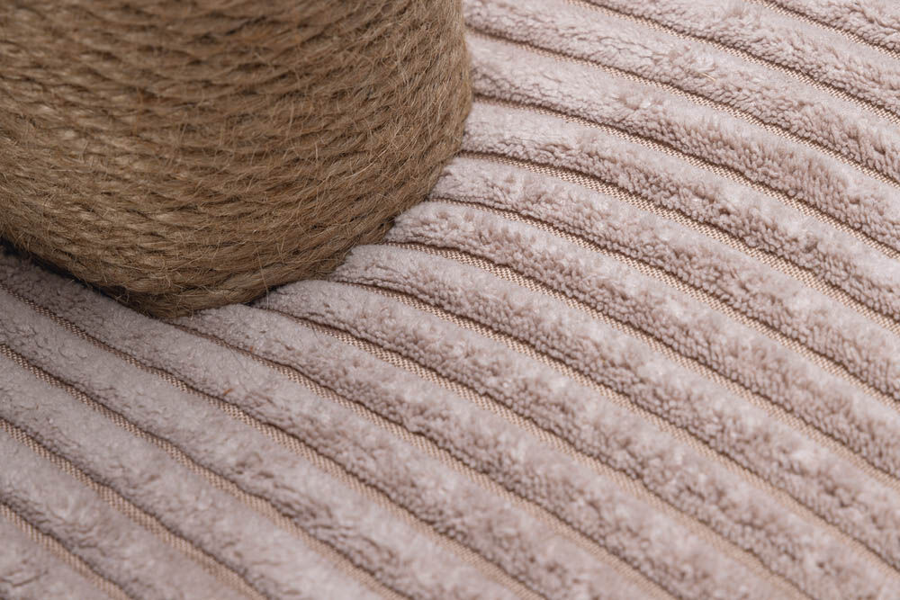 Designed by Lotte Ribbed - Krabpaal - Roze