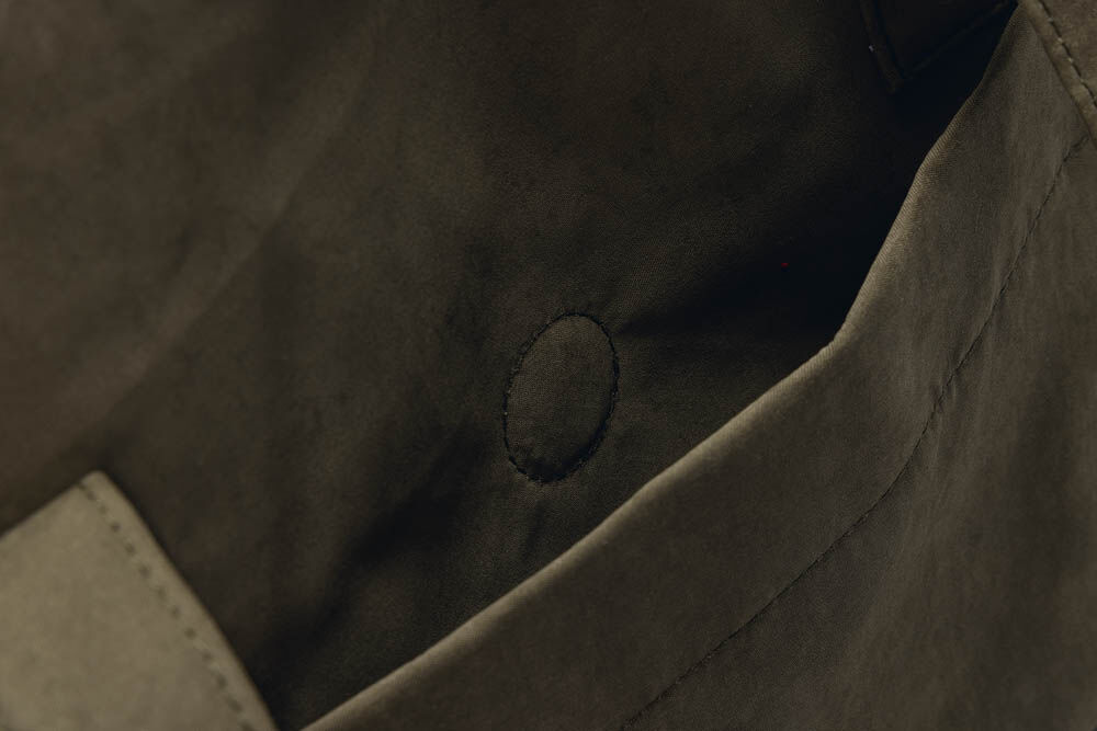 Designed by Lotte Bundu - Draagtas - Groen