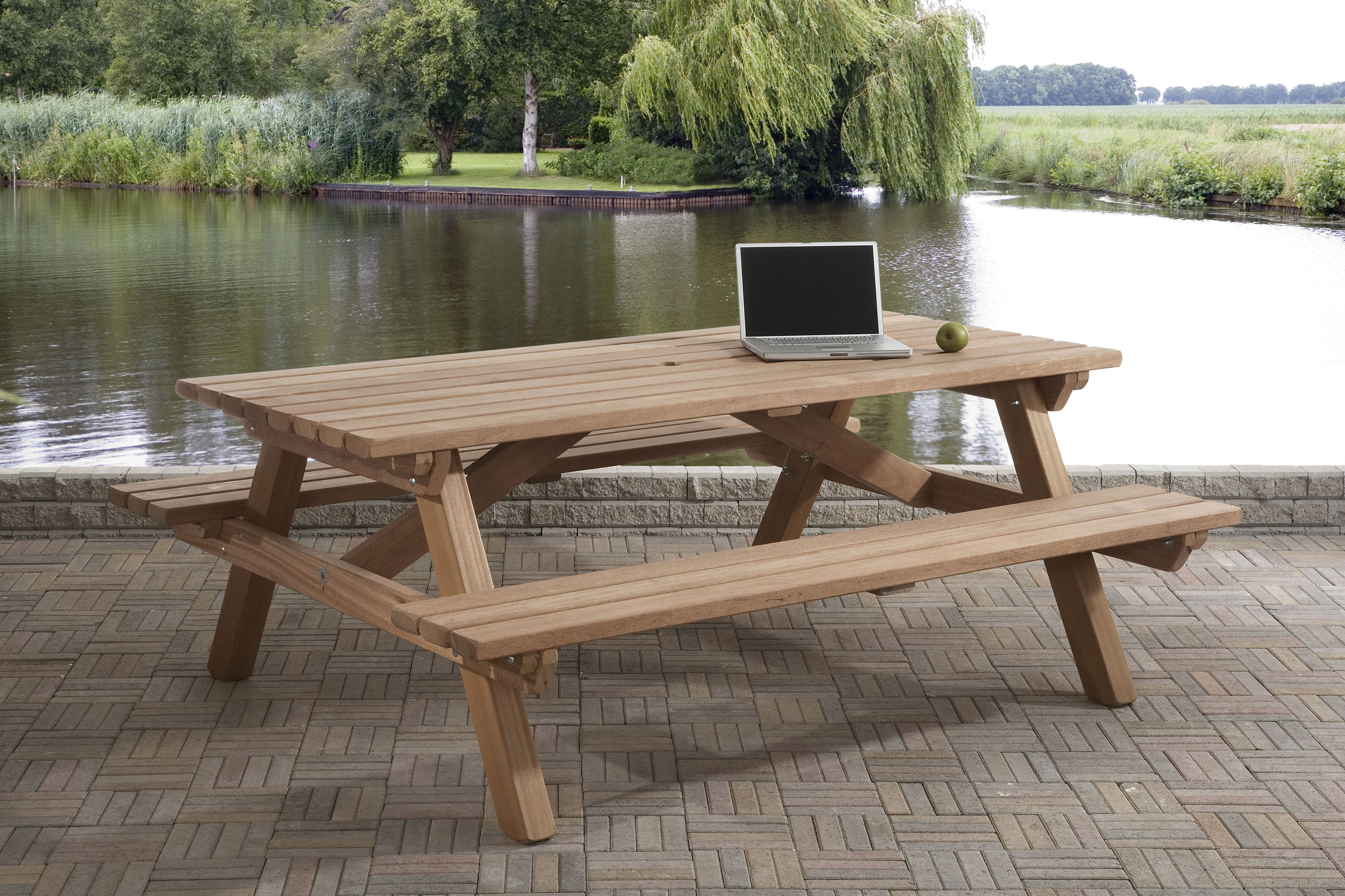 Talen   - Picknicktafel - 200X160X76CM
