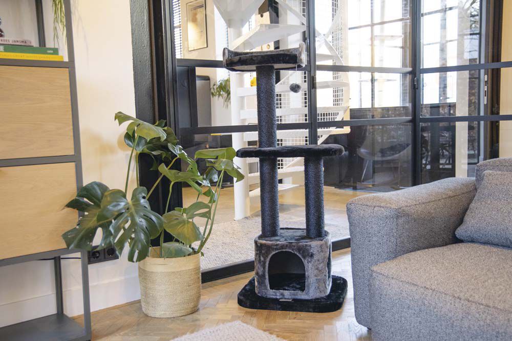 Beeztees Bondica - Krabmeubel - Zwart Grijs - 120x50x46 cm