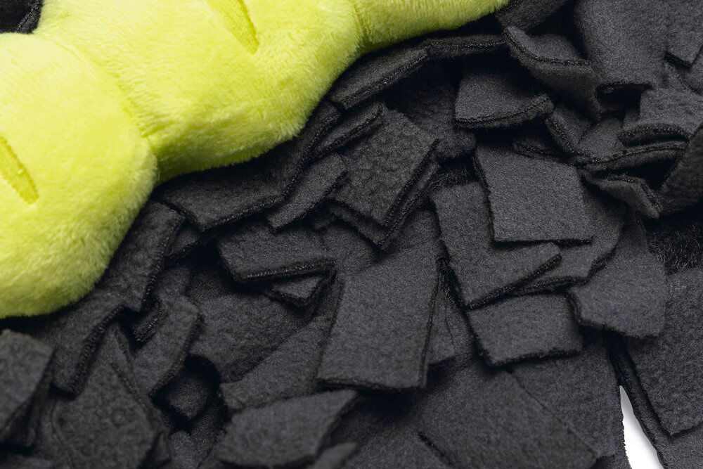 Beeztees Hide and Seek Vlinder - Snuffelmat - Hondenspeelgoed - 5x24.5x30 cm