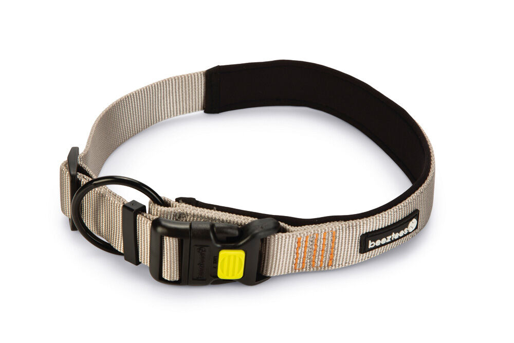 Beeztees Premium Parinca - Halsband Hond - 65 cm - 25.00 cm - grijs - 30 mm - 4.00 cm - 60 tot 65 cm - 2.00 cm Beeztees Premium Parinca - Halsband Hond - 65 cm - 25.00 cm - grijs - 30 mm - 4.00 cm - 60 tot 65 cm - 2.00 cm