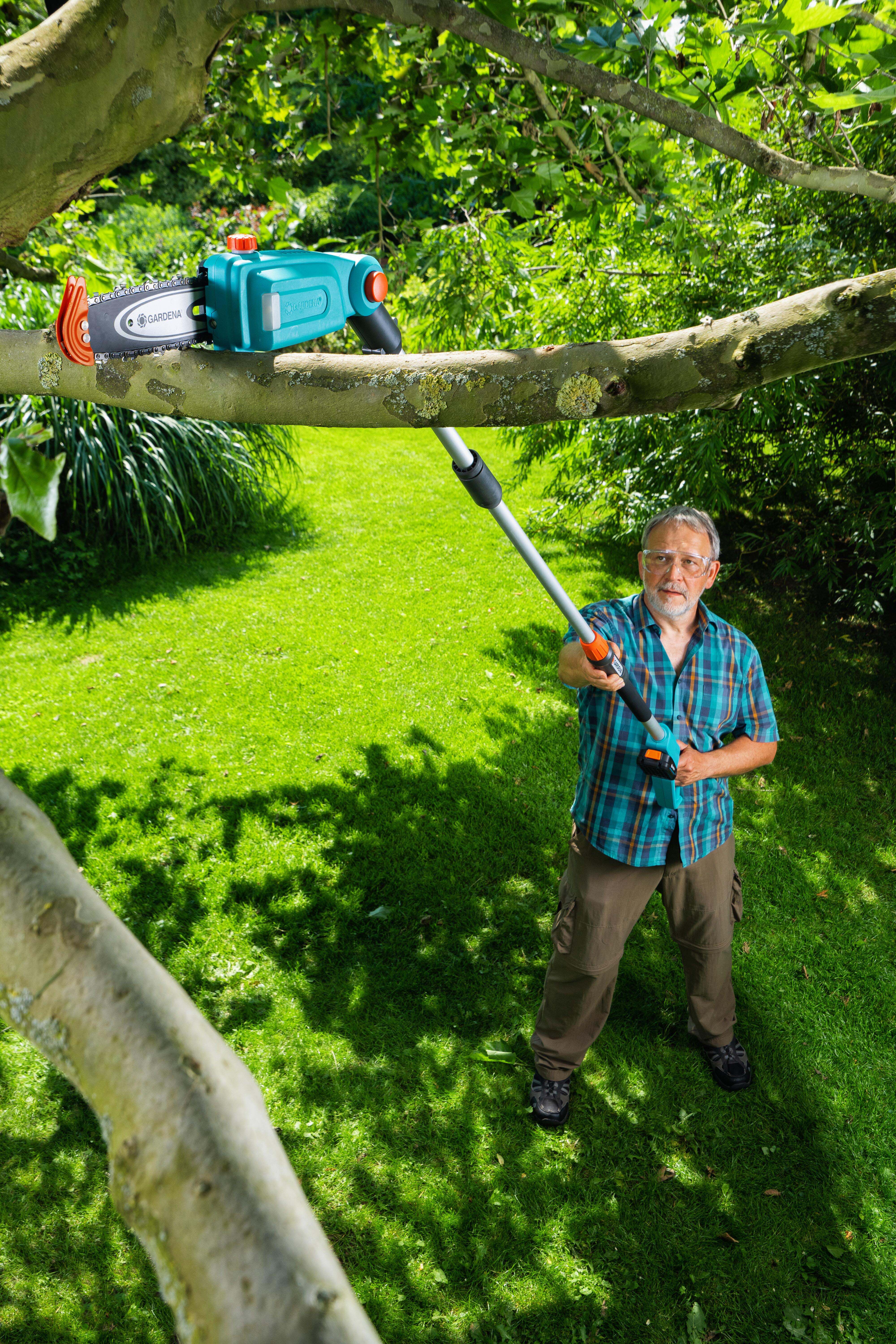 Gardena TCS 20/18 P4A set (incl. Accu en oplader) Telescopische  - Accusnoeizaag