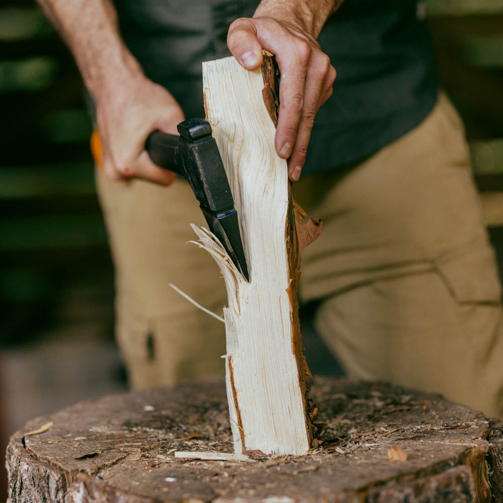 Fiskars X18 - Universele bijl