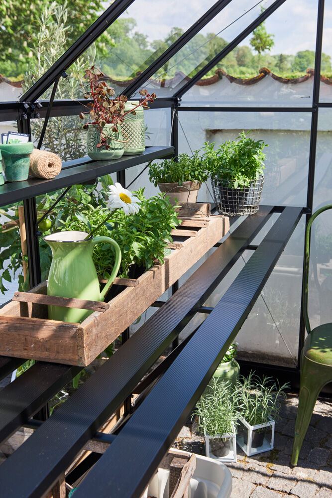 HALLS Qube 812 - Kweektafel - Zwart - 2.5x60x377 cm