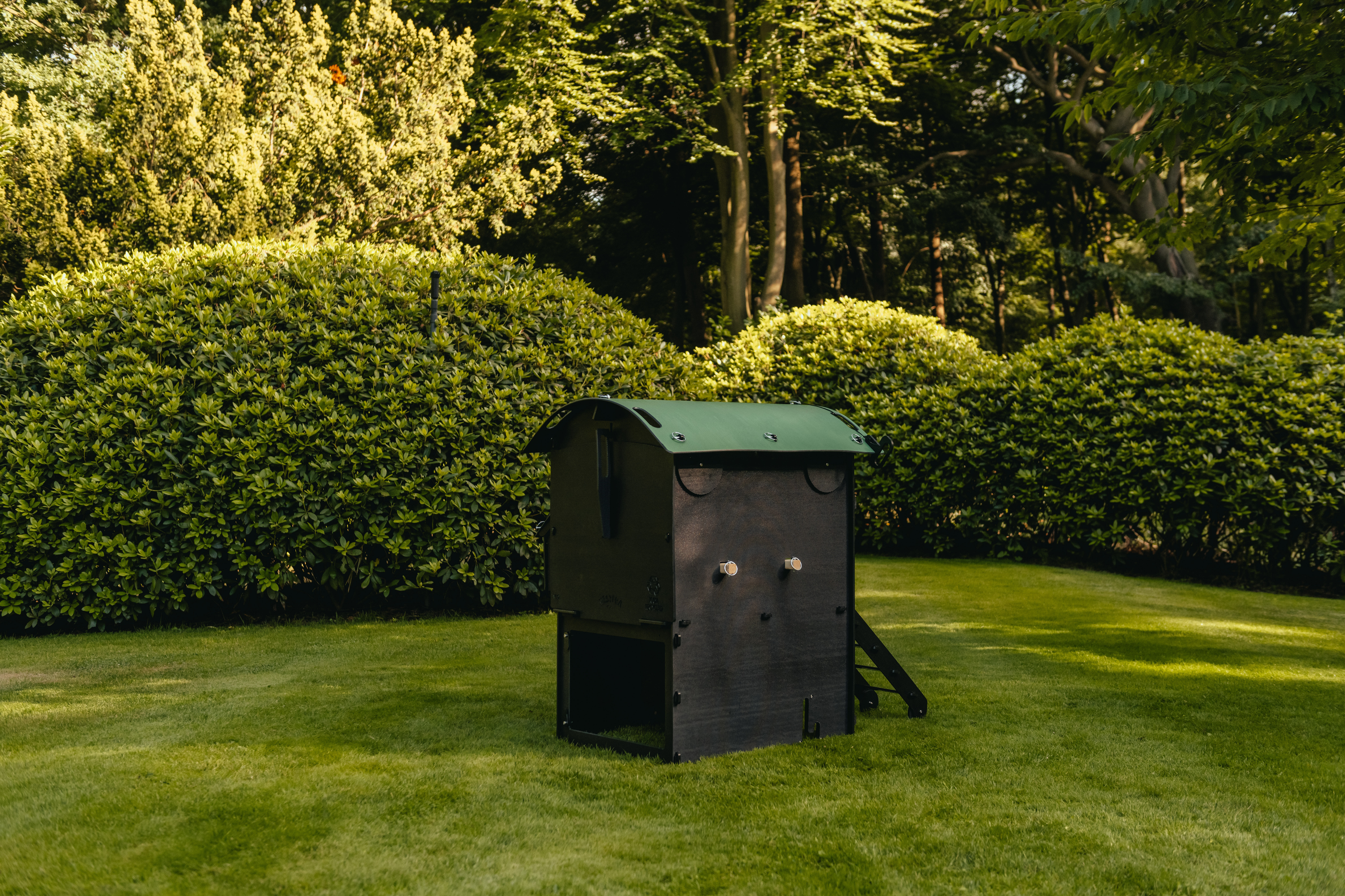 Nestera Penthouse - Kippenhok - 2 tot 4 kippen - 117.00 cm - Zwart/Groen - 59.00 cm - S - 56.00 cm