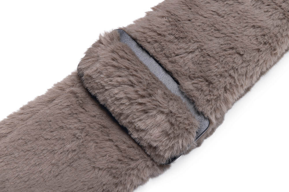 Designed by Lotte Laki - Draagtas - Taupe