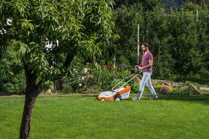 STIHL RMA 235 - Accu grasmaaier excl accu en lader - 500 m2