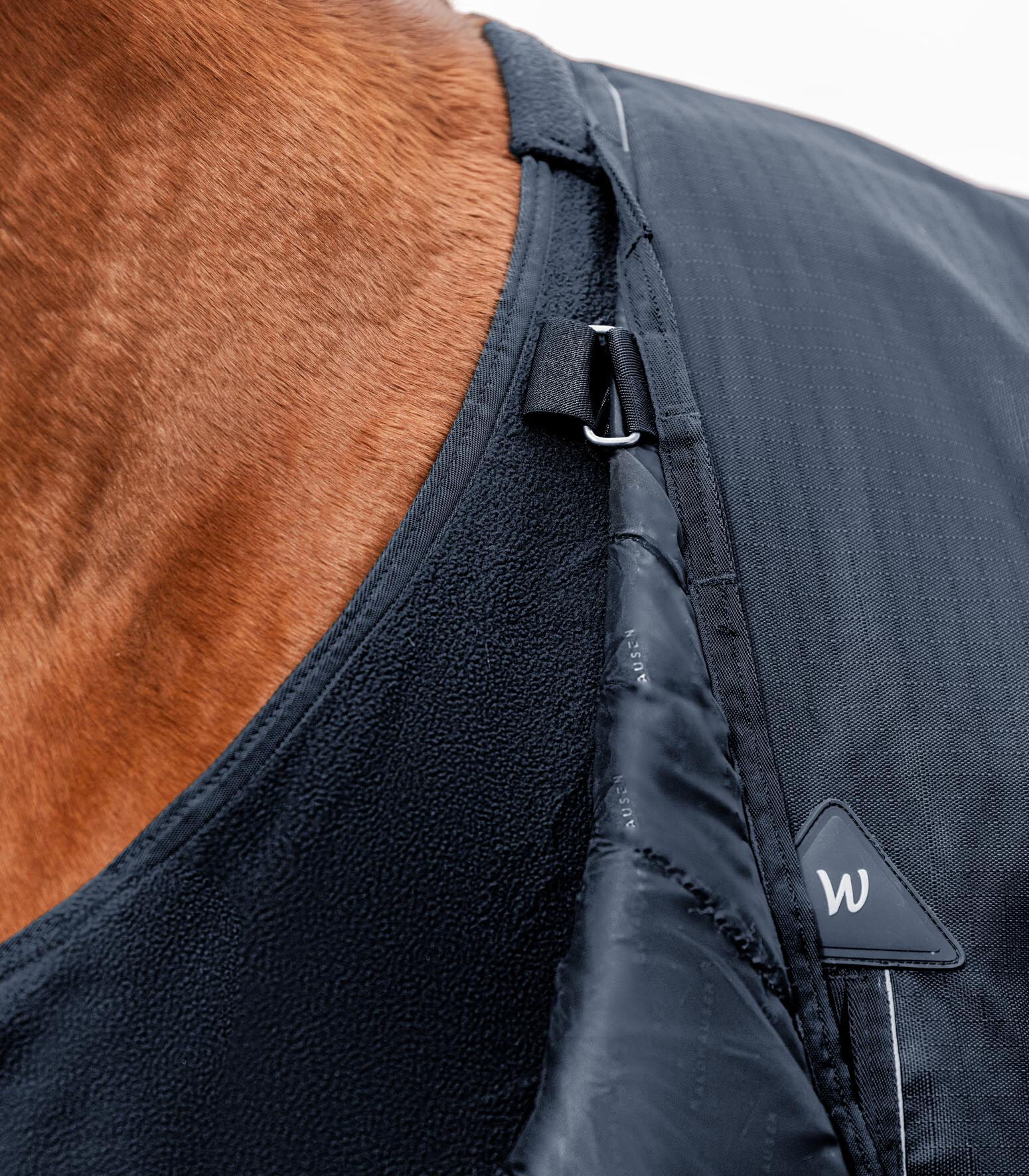 Waldhausen Scandic 200 gr - Winterdeken - Paardendeken - 1.00 cm - Blauw - 1.00 cm - 125/175 - 1.00 cm