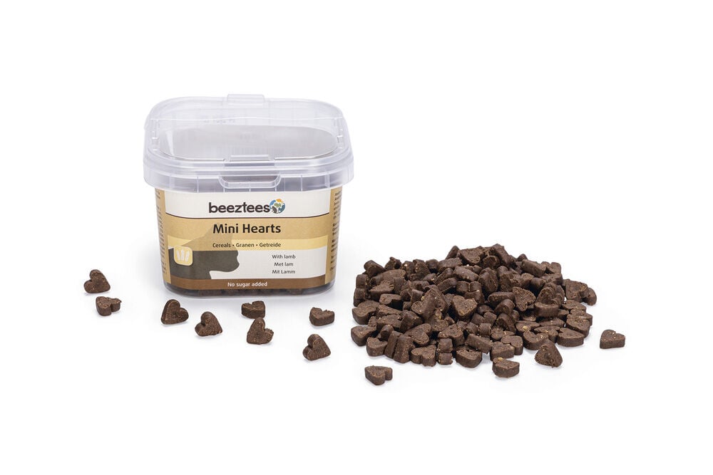 Beeztees Mini Hearts Granen - Kattensnack - 140 - lam