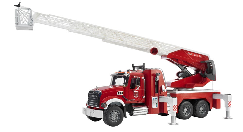 Bruder Mack Granit brandweerladderwagen incl. waterpomp 1:16 - Vrachtwagens & auto's Bruder Mack Granit brandweerladderwagen incl. waterpomp 1:16 - Vrachtwagens & auto's