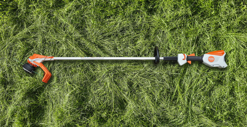 STIHL FSA 60 R Set - Bosmaaier (incl. accu en lader) -