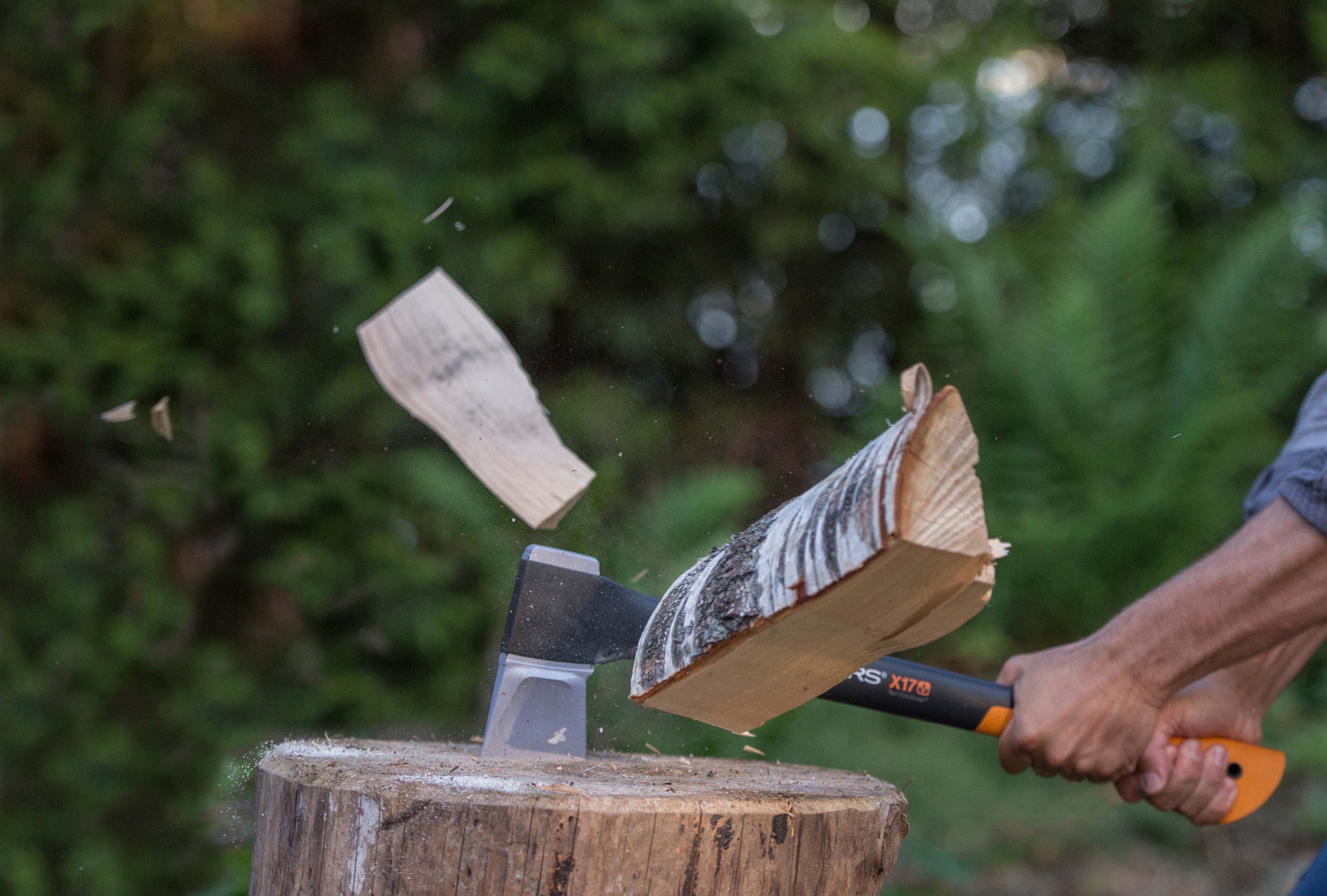 Fiskars X21 - Kloofbijl - Oranje / Zwart