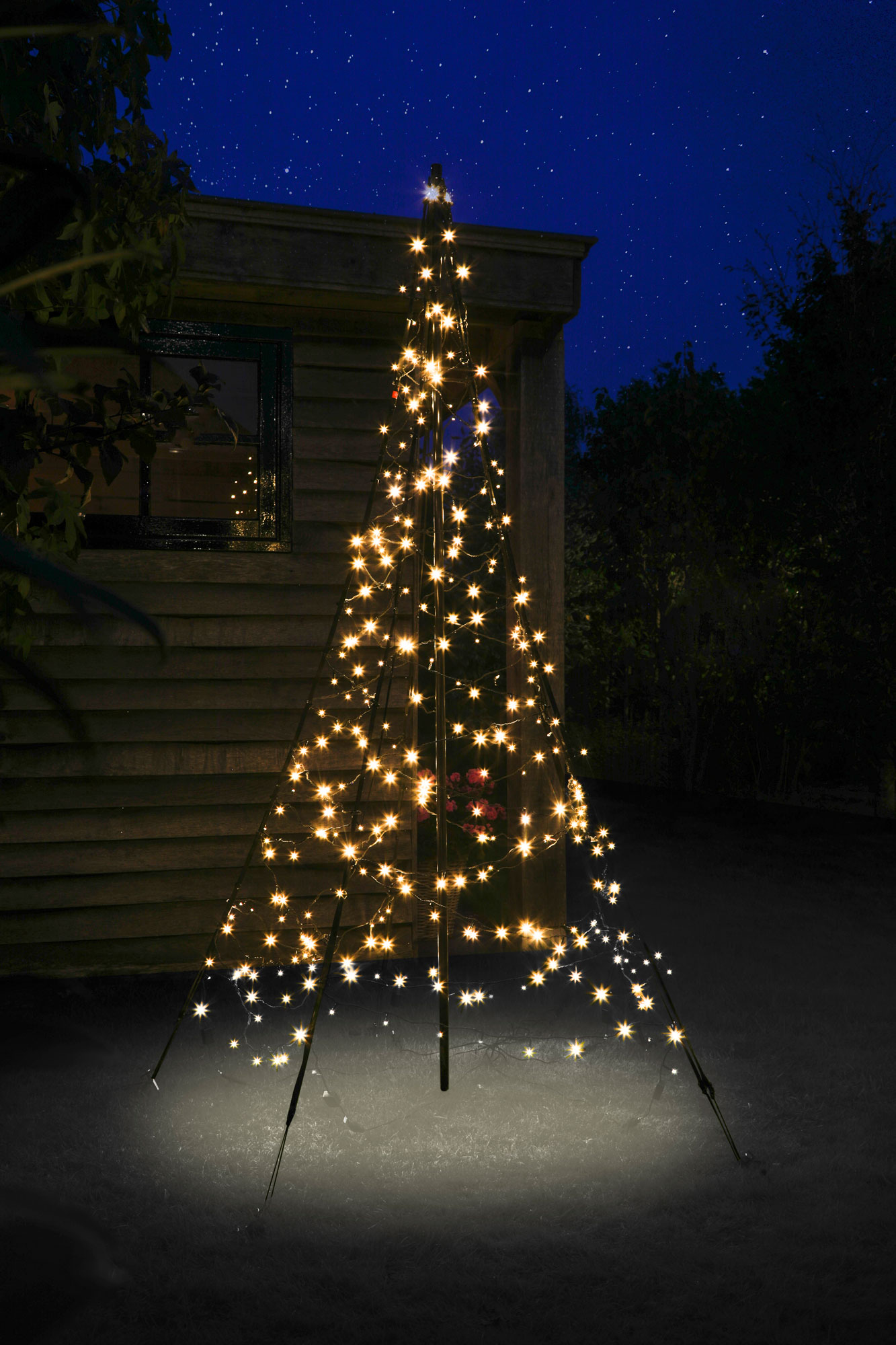 Fairybell 2 meter - Vlaggenmast kerstboom - 300 - 200 cm - Warm wit Fairybell 2 meter - Vlaggenmast kerstboom - 300 - 200 cm - Warm wit