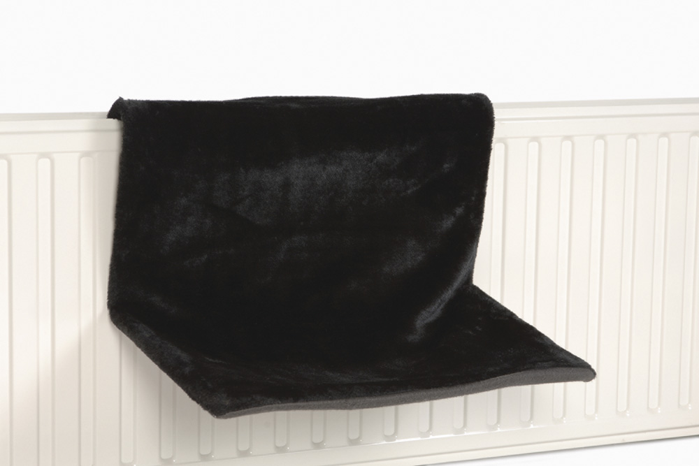 BEEZTEES Sleepy - Radiatorhangmat - Zwart - 10x46x10 cm BEEZTEES Sleepy - Radiatorhangmat - Zwart - 10x46x10 cm
